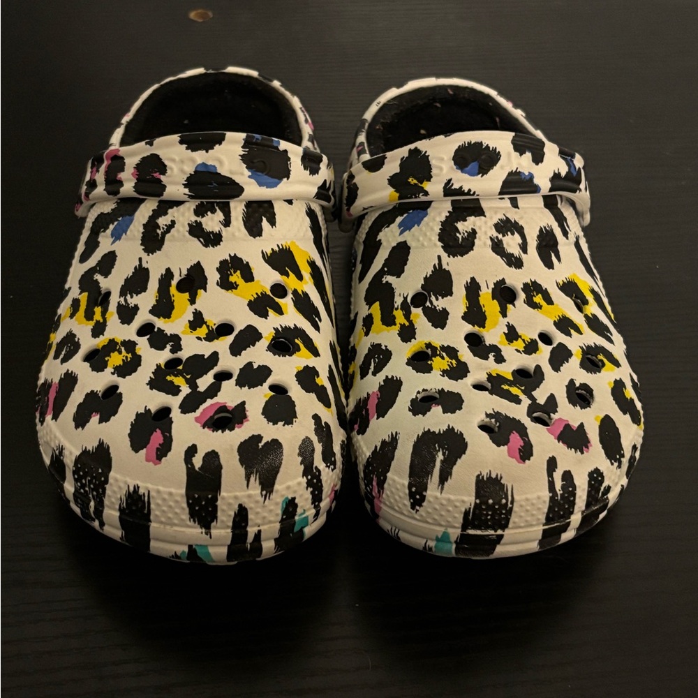 Crocs Fury Animal Print Colorway Womens Size 7 Great Condition No Box